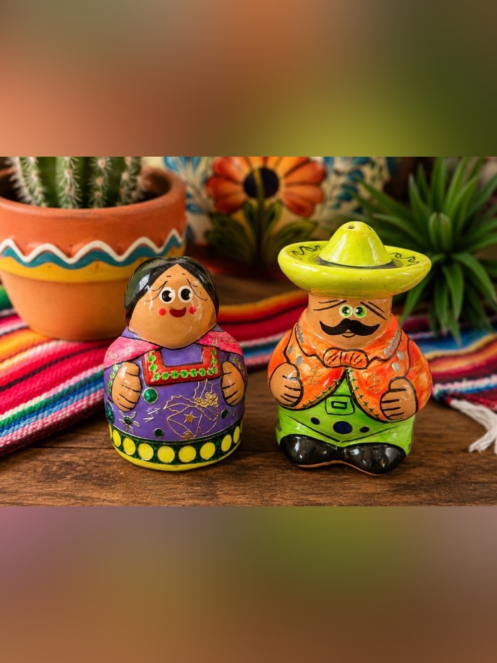 Vintage Mexican Couple Salt & Pepper Shakers Hand Painted Ceramic Folk Art